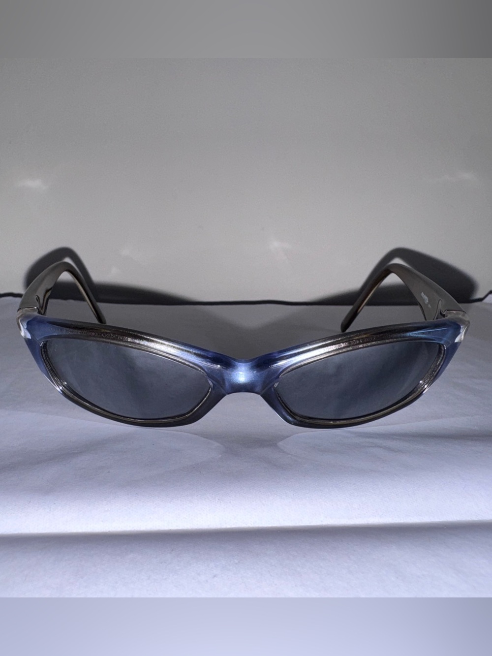 Arnette Nomad Wrap-Around Gradient Finish Plastic Sunglasses Prescription Frames